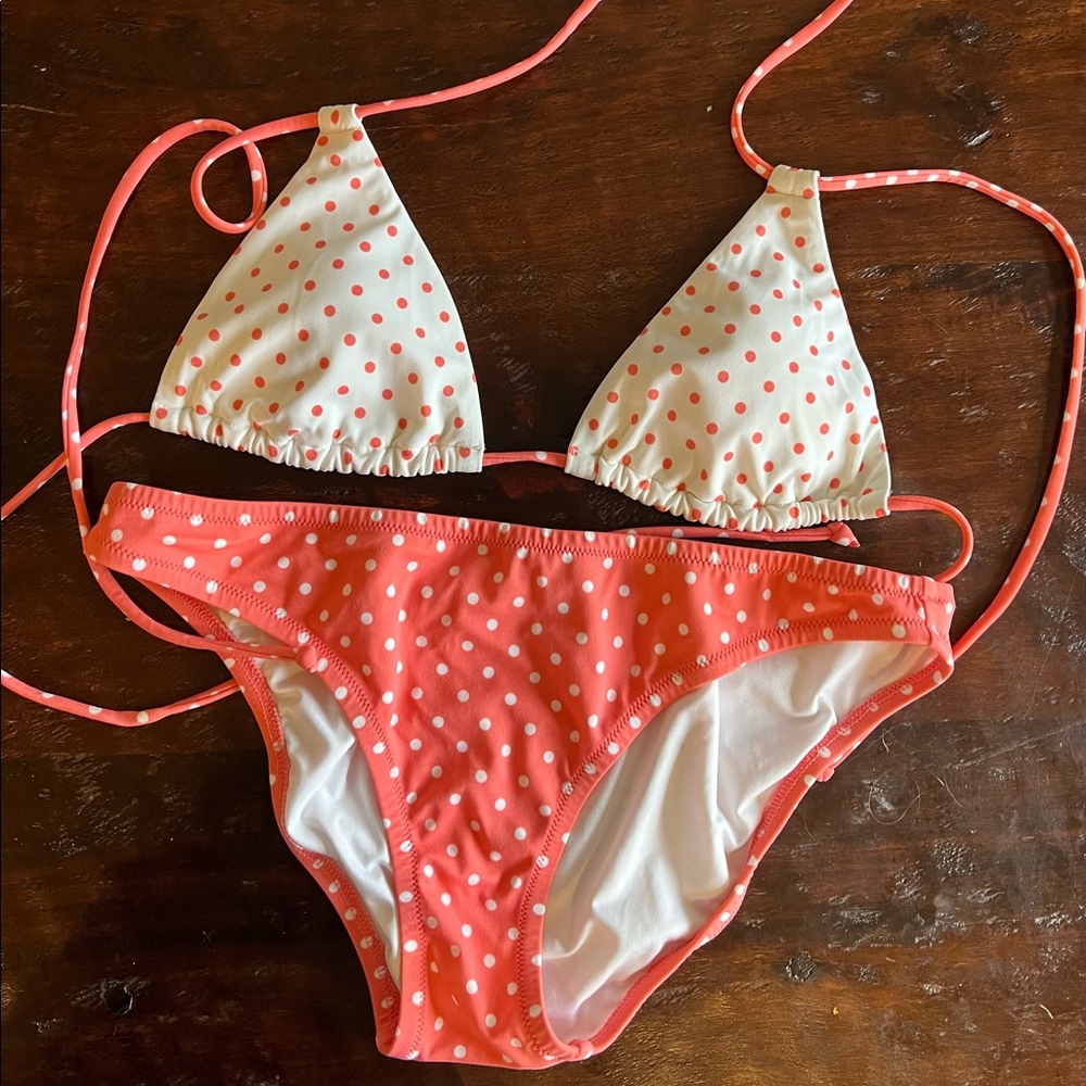 VS bikini